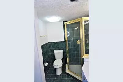 2763 Woodgate Lane #108, Sarasota, FL 34231 - Photo 9