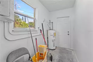 1903 24th St, Sarasota, FL 34234 - Photo 23