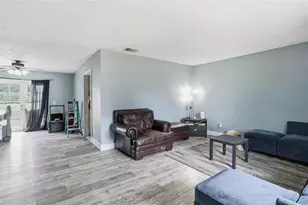 4005 W Sunflower Cir, Labelle, FL 33935 - Photo 5