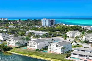 6913 Bochi Cir, Sarasota, FL 34242 - Photo 5