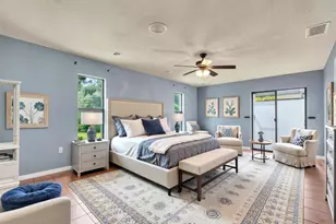 4565 Lakecrest Pl, Sarasota, FL 34233 - Photo 17