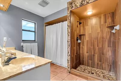 4565 Lakecrest Place #18, Sarasota, FL 34233 - Photo 21