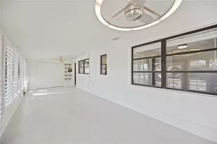 6504 Lincoln Rd, Bradenton, FL 34203 - Photo 9