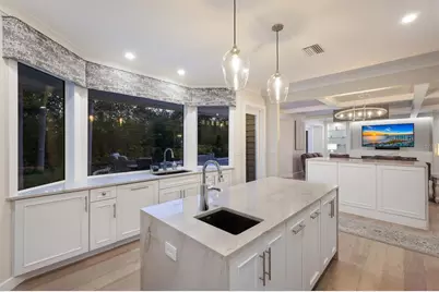 1253 N Basin Lane, Sarasota, FL 34242 - Photo 17