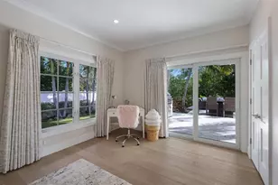 1253 N Basin Ln, Sarasota, FL 34242 - Photo 45