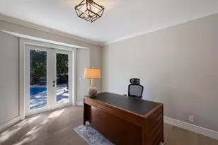 1253 N Basin Ln, Sarasota, FL 34242 - Photo 37