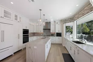 1253 N Basin Ln, Sarasota, FL 34242 - Photo 15