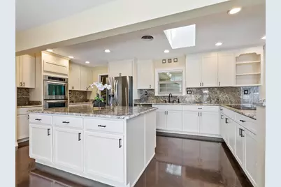 1248 Northport Drive, Sarasota, FL 34242 - Photo 13