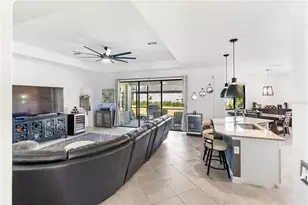 4889 Seafoam Trl, Bradenton, FL 34211 - Photo 3