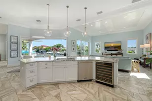 548 Hornblower Ln, Longboat Key, FL 34228 - Photo 57