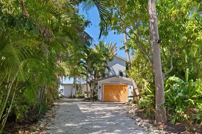 7314 Point Of Rocks Road, Sarasota, FL 34242 - Photo 19