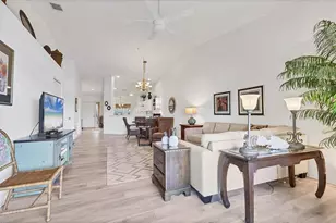 5240 Hyland Hills Ave, Sarasota, FL 34241 - Photo 15