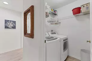 5240 Hyland Hills Ave, Sarasota, FL 34241 - Photo 37