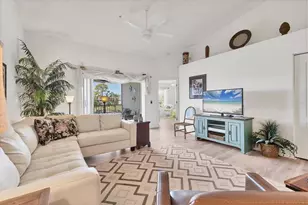 5240 Hyland Hills Ave, Sarasota, FL 34241 - Photo 13