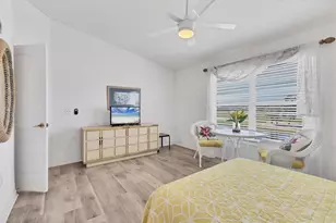 5240 Hyland Hills Ave, Sarasota, FL 34241 - Photo 31