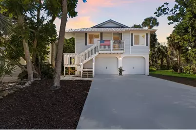 221 Island Circle, Sarasota, FL 34242 - Photo 1