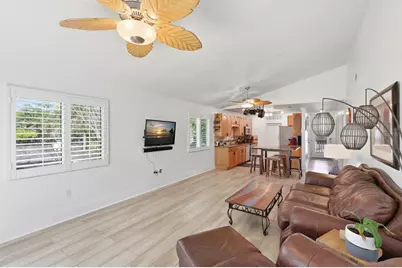 221 Island Circle, Sarasota, FL 34242 - Photo 7