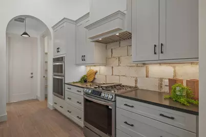 504 Gulf Street, Venice, FL 34285 - Photo 13