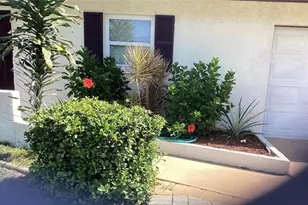 1036 Hope St, Venice, FL 34285 - Photo 3