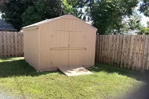 1036 Hope St, Venice, FL 34285 - Photo 25