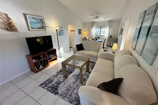 4578 Red Maple Rd, Bradenton, FL 34210 - Photo 9