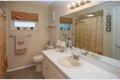 2216 40th Street W, Bradenton, FL 34205 - Photo 17