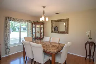 2216 40th St W, Bradenton, FL 34205 - Photo 11