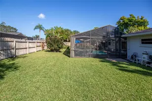 2216 40th St W, Bradenton, FL 34205 - Photo 27