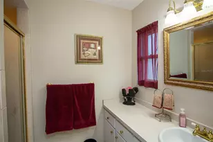 2216 40th St W, Bradenton, FL 34205 - Photo 11