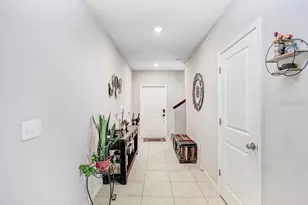 5426 Rainwood Meadows Dr, Apollo Beach, FL 33572 - Photo 5