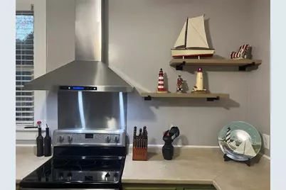 304 15th Street W, Bradenton, FL 34205 - Photo 29