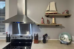 304 15th St W, Bradenton, FL 34205 - Photo 29