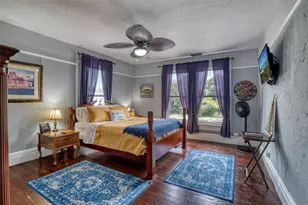 304 15th St W, Bradenton, FL 34205 - Photo 41