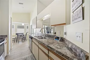 3937 37th St Ct W, Bradenton, FL 34205 - Photo 9