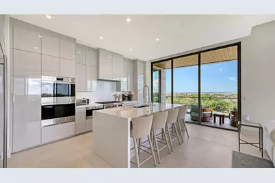 1591 Gulf Of Mexico Drive #512, Longboat Key, FL 34228 - Photo 9