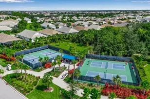 848 Seascape Pl, Sarasota, FL 34240 - Photo 43