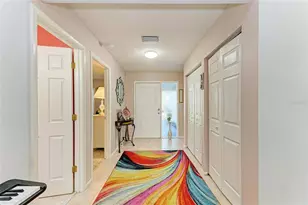 7287 Eleanor Cir, Sarasota, FL 34243 - Photo 9