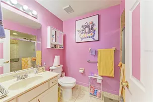 7287 Eleanor Cir, Sarasota, FL 34243 - Photo 25