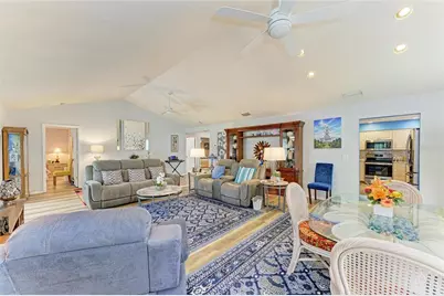 7287 Eleanor Circle, Sarasota, FL 34243 - Photo 13