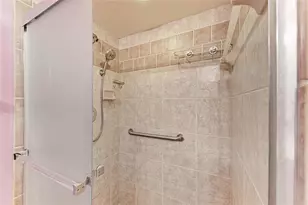 7287 Eleanor Cir, Sarasota, FL 34243 - Photo 27