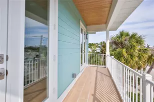 262 Island Cir, Sarasota, FL 34242 - Photo 41