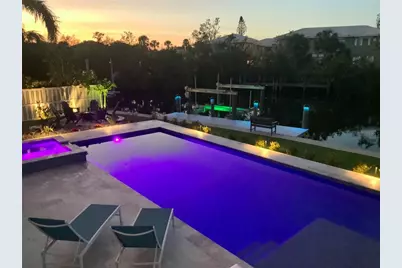 262 Island Circle, Sarasota, FL 34242 - Photo 47