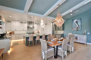 262 Island Cir, Sarasota, FL 34242 - Photo 13