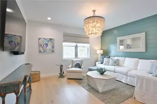 262 Island Cir, Sarasota, FL 34242 - Photo 29