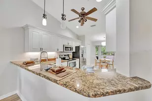 5240 Hyland Hills Ave, Sarasota, FL 34241 - Photo 15