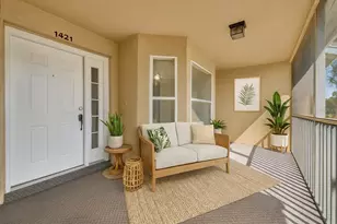 5240 Hyland Hills Ave, Sarasota, FL 34241 - Photo 7