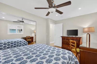 2915 Avenue C, Holmes Beach, FL 34217 - Photo 31