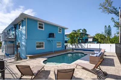 2915 Avenue C, Holmes Beach, FL 34217 - Photo 39