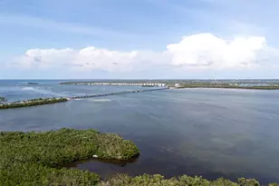 2915 Avenue C, Holmes Beach, FL 34217 - Photo 71