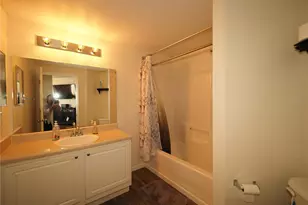 5655 Bentgrass Dr, Sarasota, FL 34235 - Photo 17